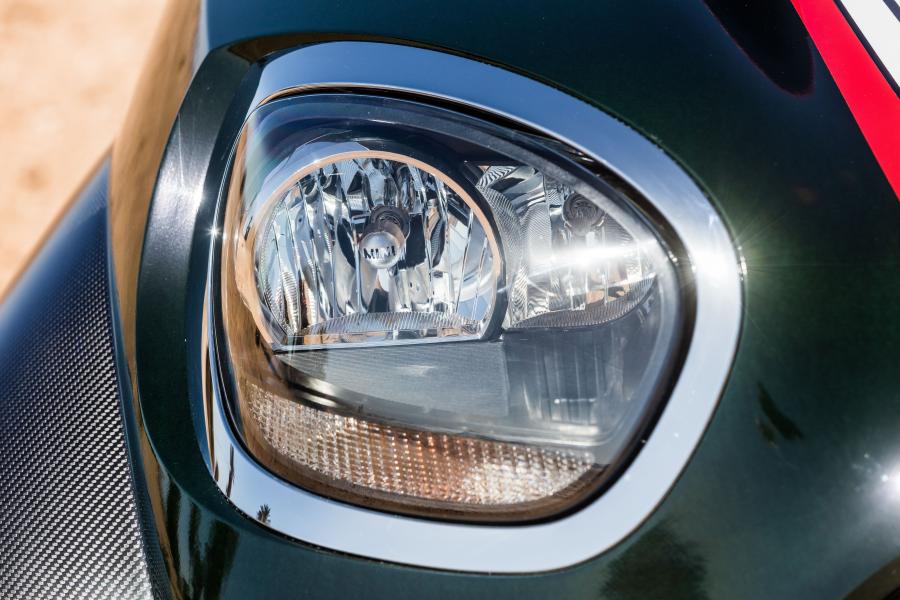 Детали экстерьера Mini John Cooper Works Countryman Rally (F60) 2017 года  (фото 13 из 67)